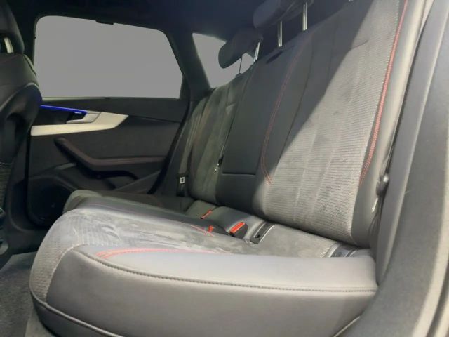 Audi A4 40 TFSI Quattro S-Line