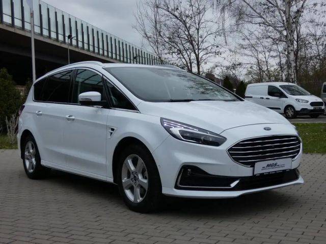 Ford S-Max 2.5 Hybrid 'Titanium'  #LED #NAVI #ACC #KAM