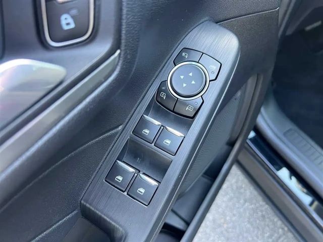 Ford Kuga AWD Titanium
