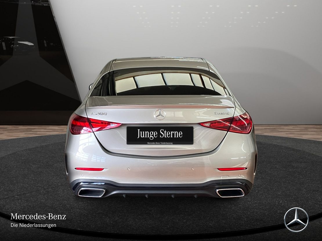 Mercedes-Benz C 200 4MATIC Sedan