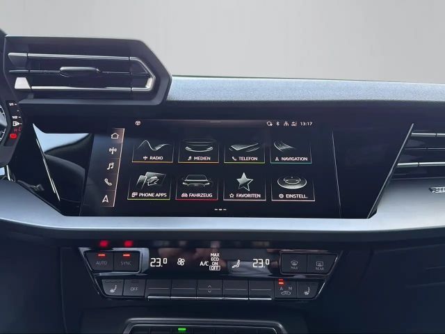 Audi A3 40 TFSI Hybride S-Line Sedan