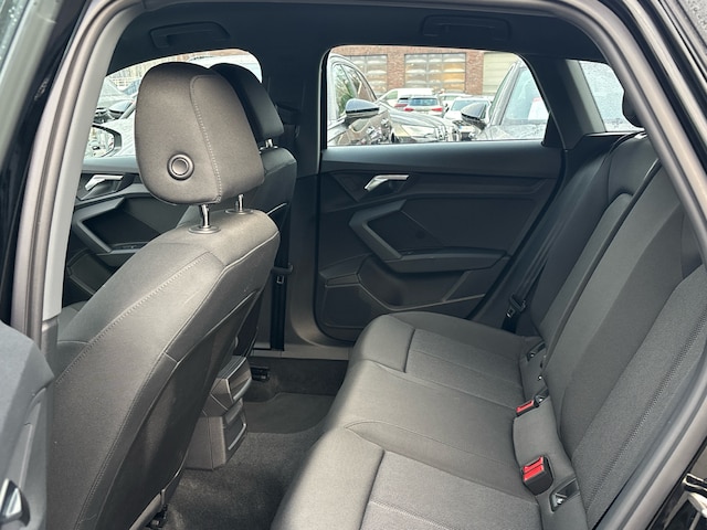 Audi A3 30 TFSI S-Tronic Sportback