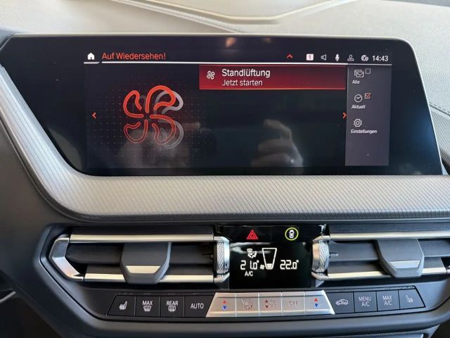 BMW 135 135i Sedan xDrive