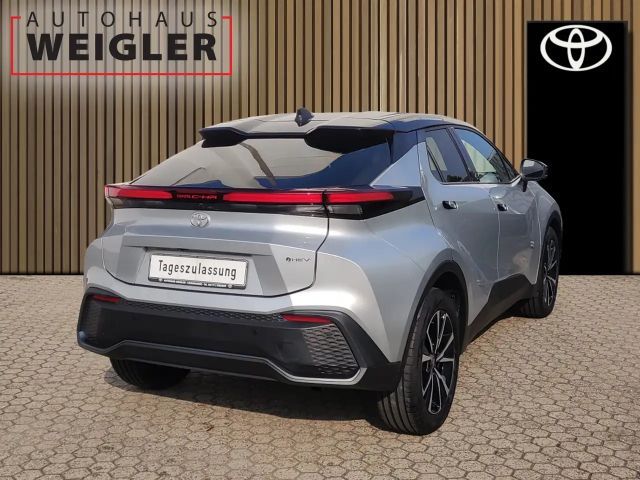 Toyota C-HR Hybride Team D Voorwielaandrijving
