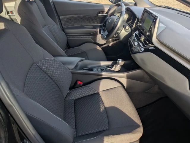 Toyota C-HR Business Hybride