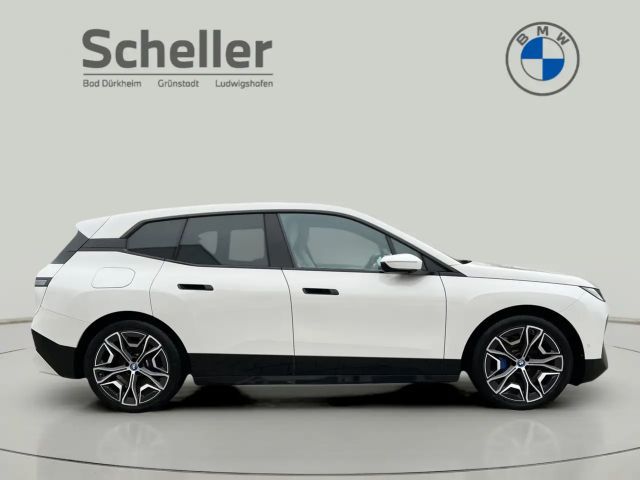BMW iX Comfort pakket M-Sport xDrive40