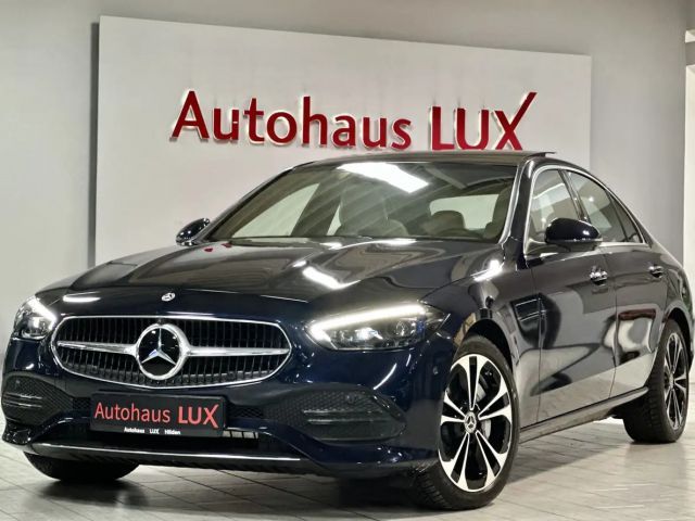 Mercedes-Benz C 200 Sedan