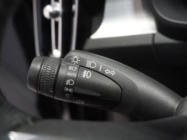 Volvo XC40 Recharge T4