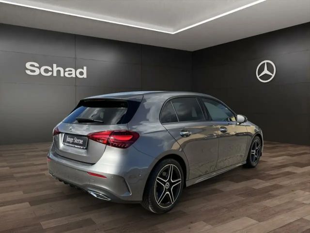 Mercedes-Benz A 220 4MATIC AMG Line
