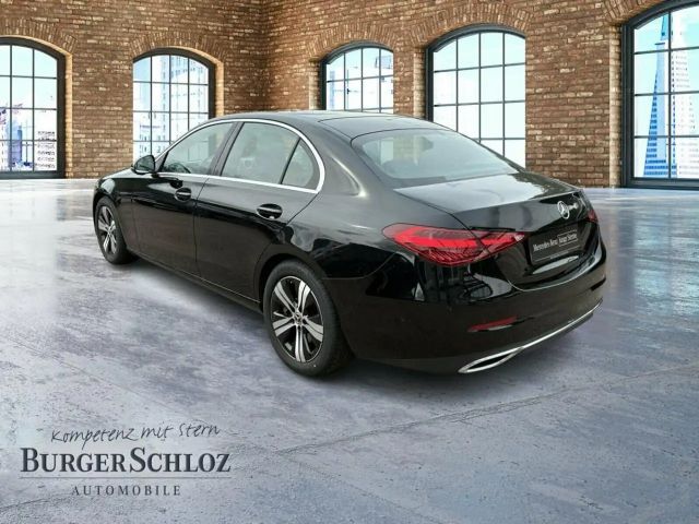 Mercedes-Benz C 200 AVANTGARDE Sedan