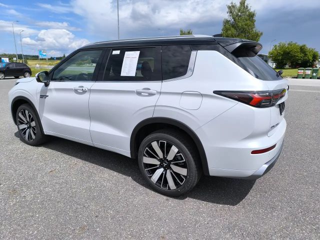 Mitsubishi Outlander PHEV
