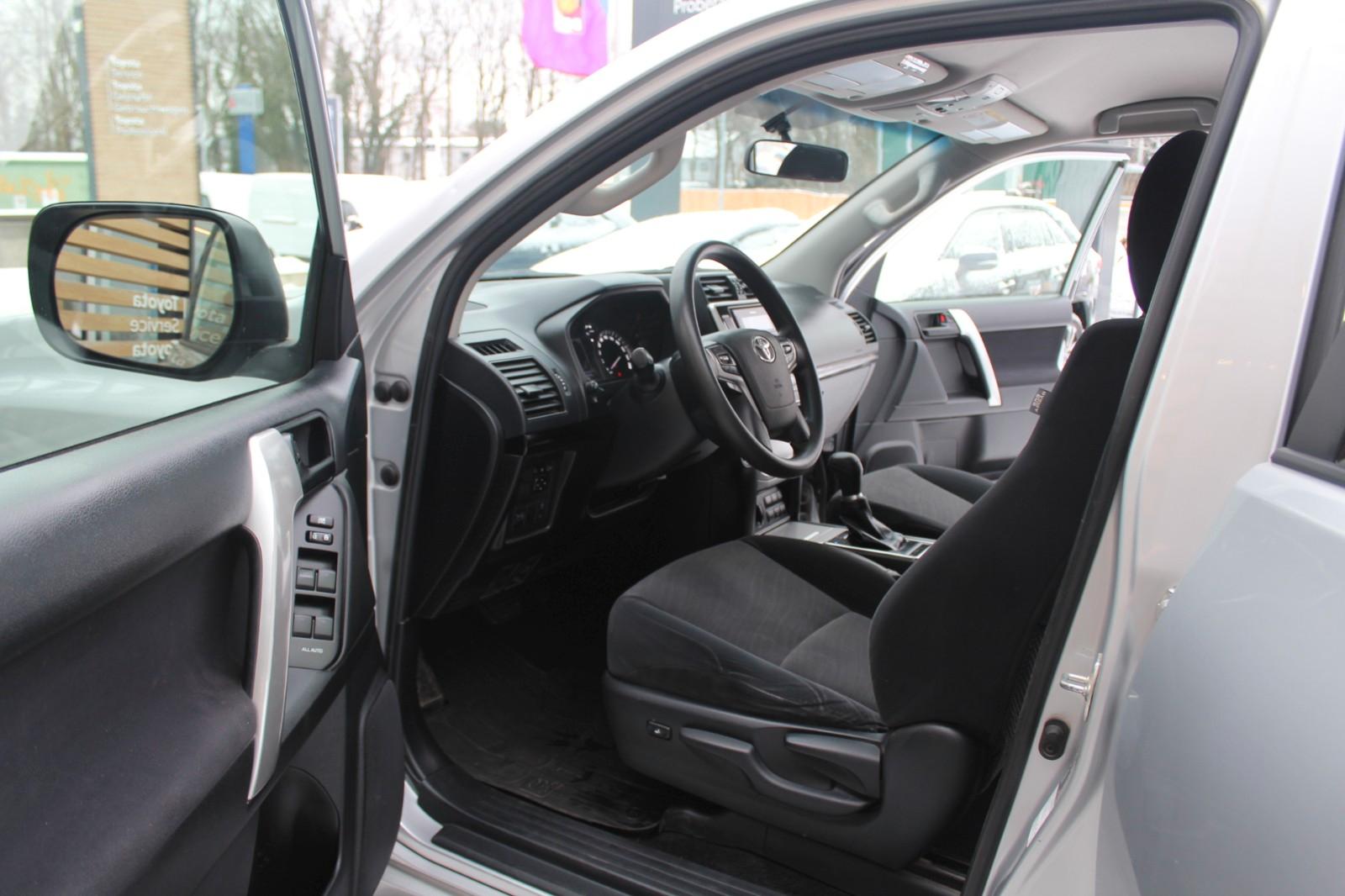 Toyota Land Cruiser Basis Vierwielaandrijving