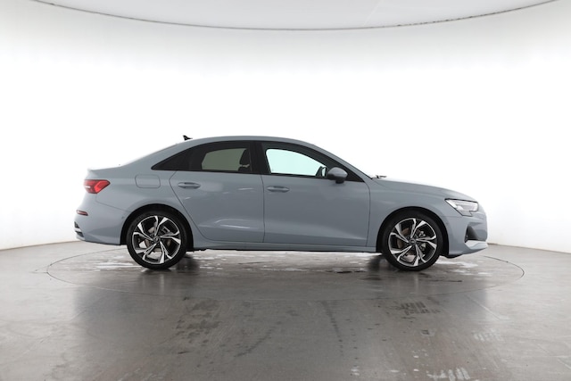 Audi A3 30 TFSI S-Tronic Sedan
