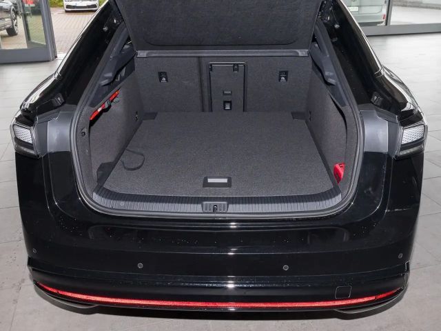 Volkswagen ID.7 IQ.Drive Pro