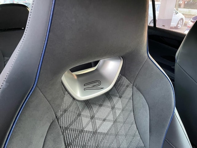 Volkswagen Tiguan R-Line Style