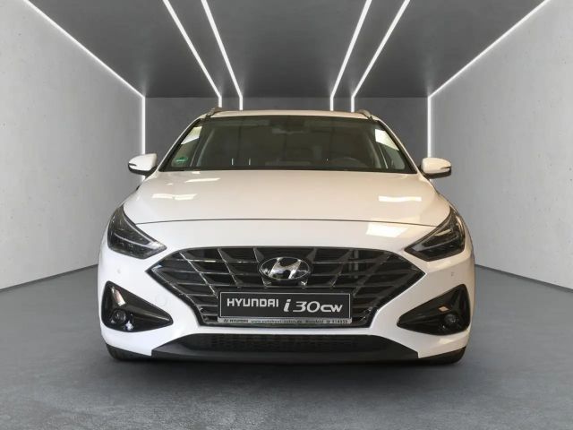 Hyundai i30 Hybrid Prime