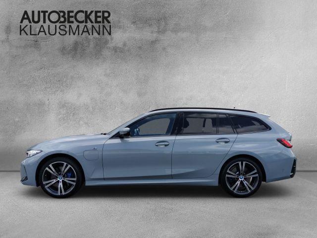 BMW 330 330e Touring xDrive