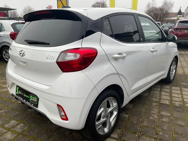 Hyundai i10 1.0