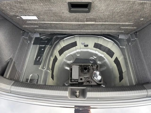 Volkswagen Polo 4Me TSI