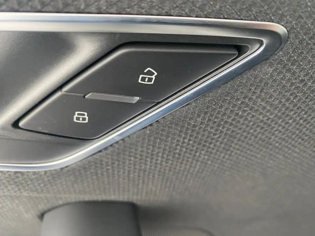 Audi Q2 35 TFSI S-Line