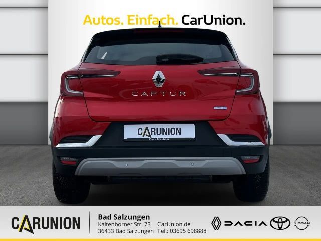 Renault Captur E-Tech Intens