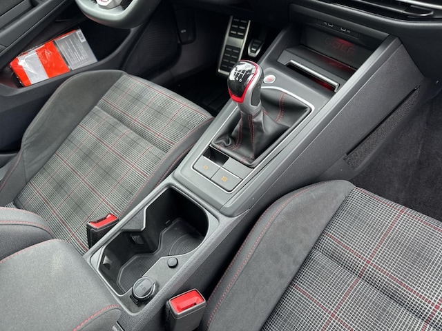 Volkswagen Golf Business GTI