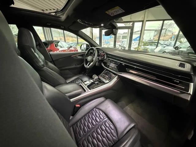 Audi RS Q8 Quattro