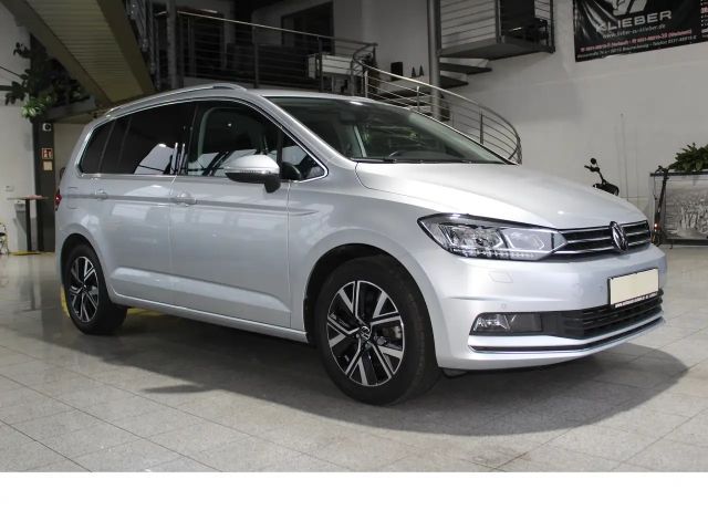 Volkswagen Touran 1.5 TSI DSG Highline