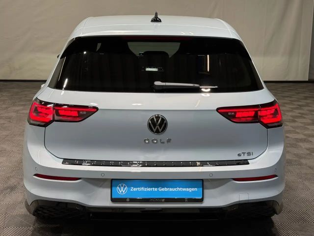 Volkswagen Golf 1.5 eTSI DSG R-Line