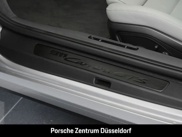 Porsche 911 992 Cabriolet Carrera GTS