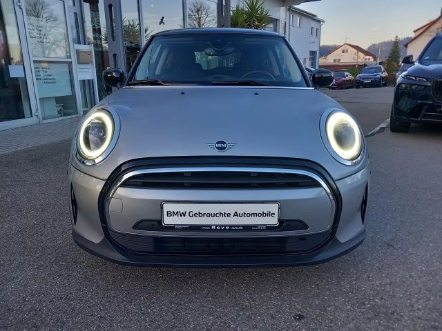 MINI Cooper Essential Trim Navi Connect Tempo DriveAss SHZ