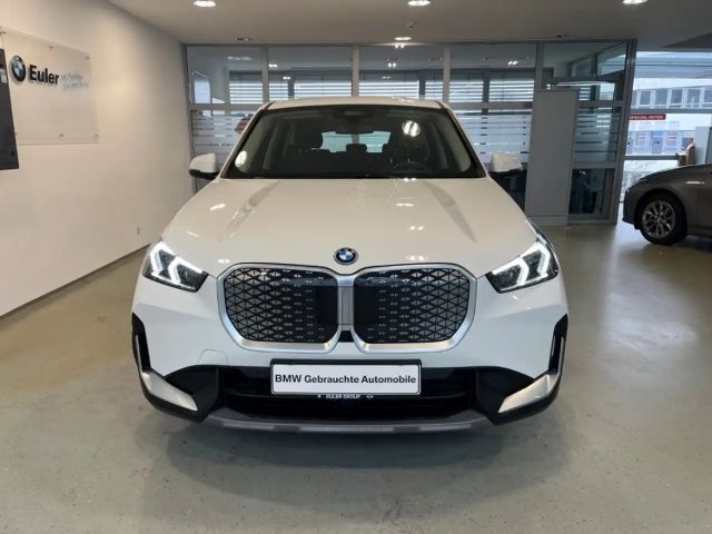 BMW iX1 xDrive