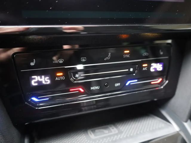 Volkswagen Passat 2.0 TSI R-Line Variant