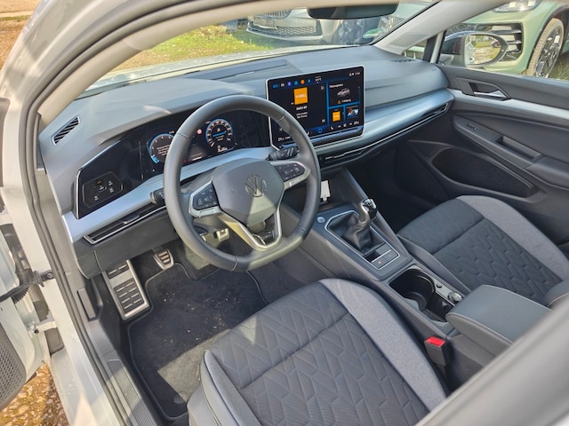 Volkswagen Golf 1.5 TSI Golf VIII