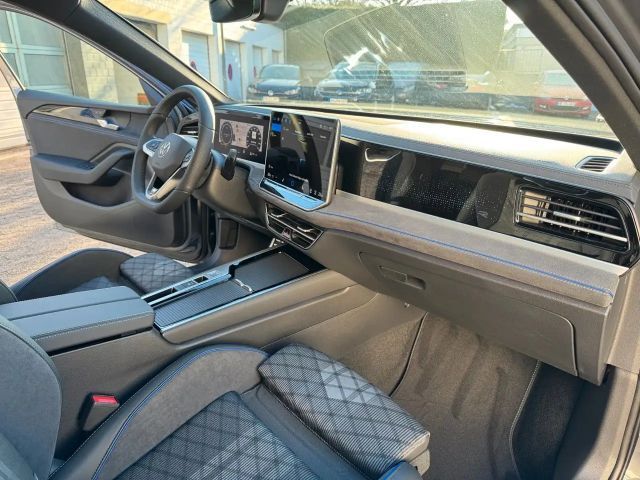 Volkswagen Passat 2.0 TDI DSG R-Line Variant