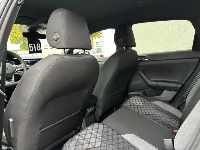 Volkswagen Taigo 1.0 TSI DSG R-Line