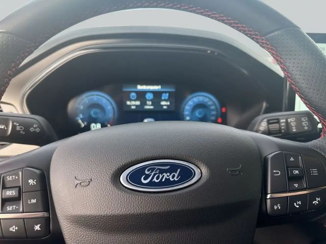 Ford Focus EcoBoost ST Line Wagon