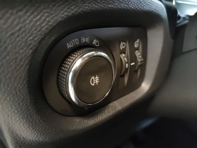 Opel Corsa YES 1.2 Sitzheizung - LED - Apple CarPlay - Tempom