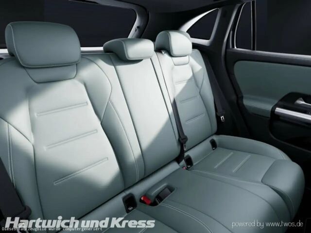 Mercedes-Benz GLA 180 Progressive