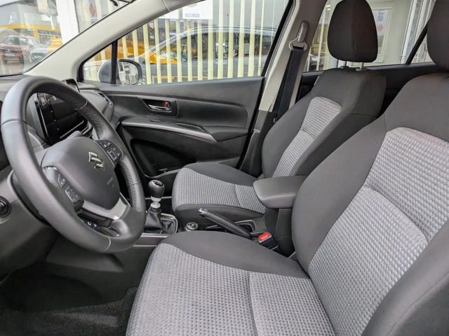 Suzuki S-Cross AllGrip Hybrid