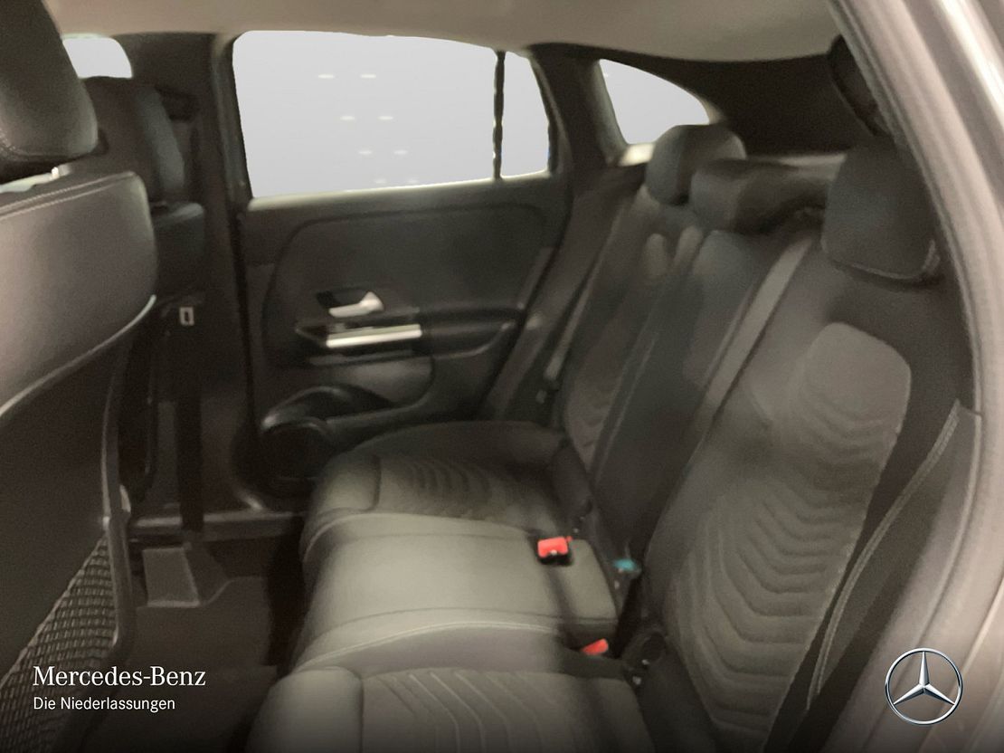 Mercedes-Benz GLA 180 Progressive