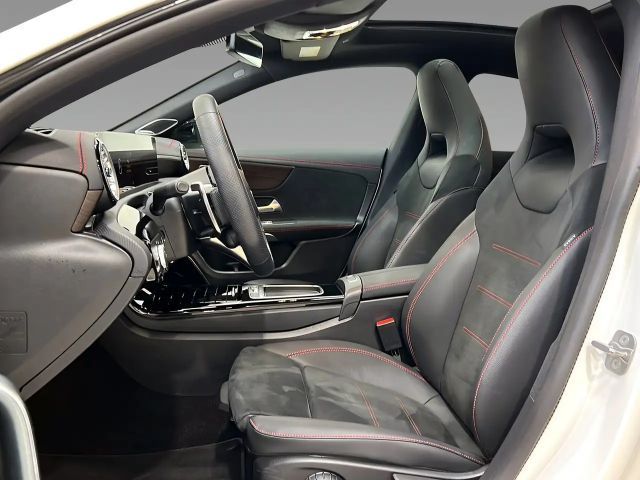 Mercedes-Benz CLA 35 AMG 4MATIC AMG Line Coupé