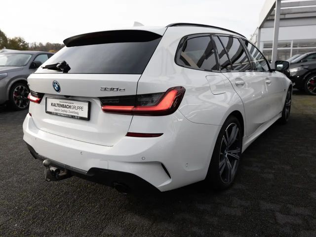BMW 330 330e M-Sport Touring xDrive