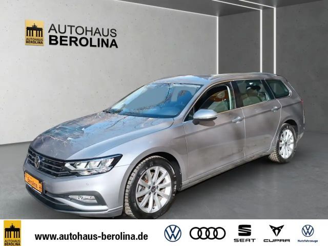 Volkswagen Passat 1.5 TSI Business DSG Variant