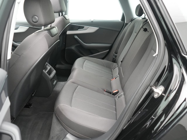 Audi A4 35 TDI Avant S-Tronic