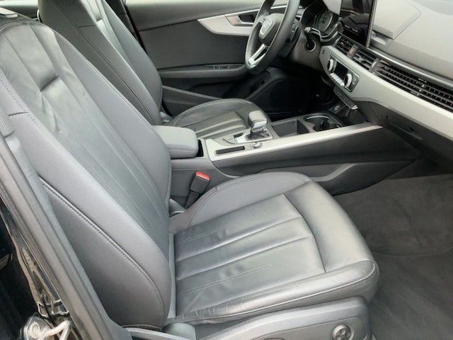 Audi A4 35 TFSI Avant S-Tronic