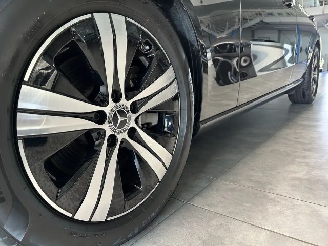 Mercedes-Benz C 200 AVANTGARDE Estate