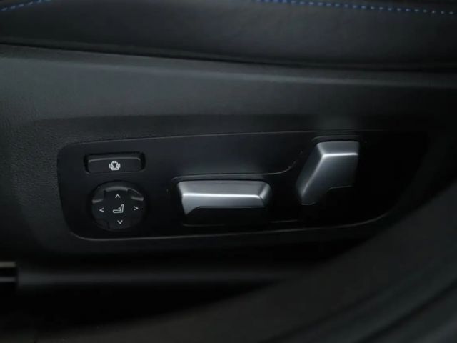 BMW 330 330e M-Sport Touring xDrive