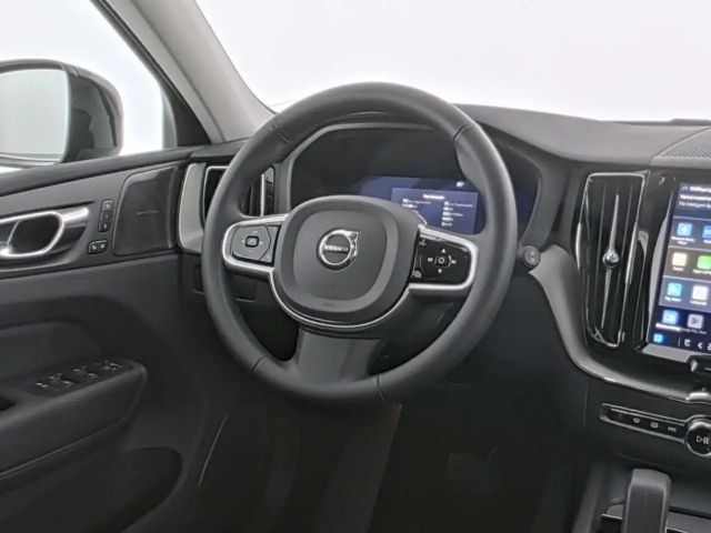 Volvo XC60 AWD Dark Plus