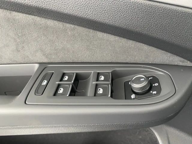 Volkswagen Golf Business DSG Variant